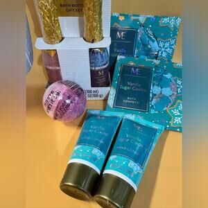 Spa / Bath bomb / Bubble Bath / Bath Confetti / Lotion / NWT /NIB